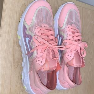Nike renew lucent women’s sneakers